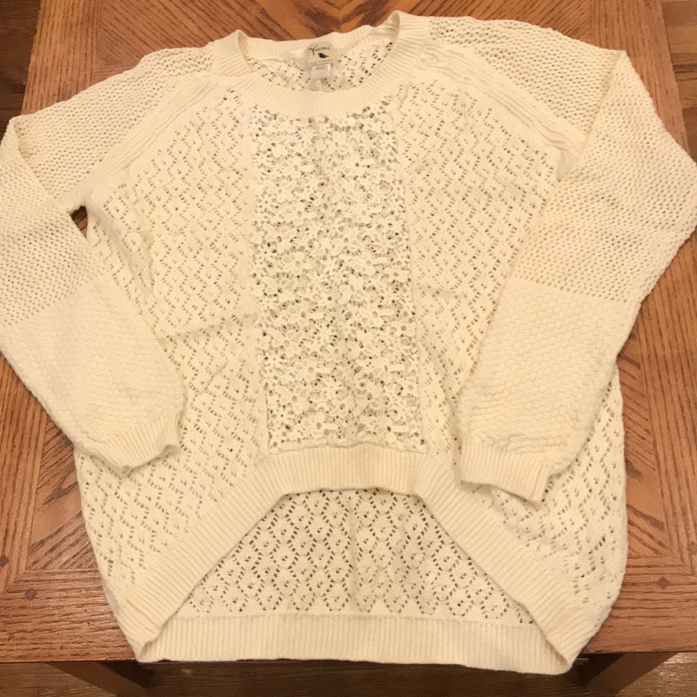 Yumi sweater